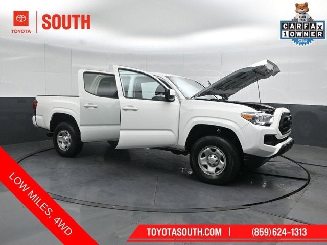 2022 Toyota Tacoma 4WD SR