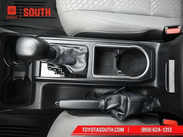 2022 Toyota Tacoma 4WD SR