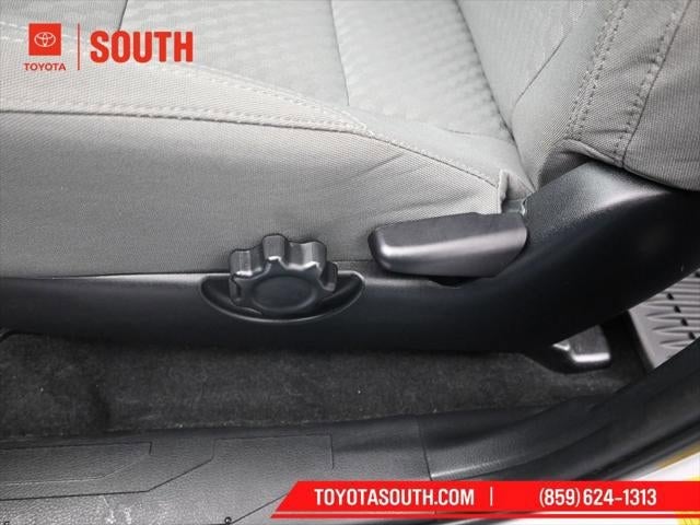 2022 Toyota Tacoma 4WD SR