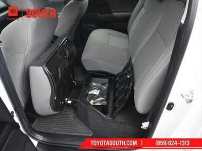 2022 Toyota Tacoma 4WD SR