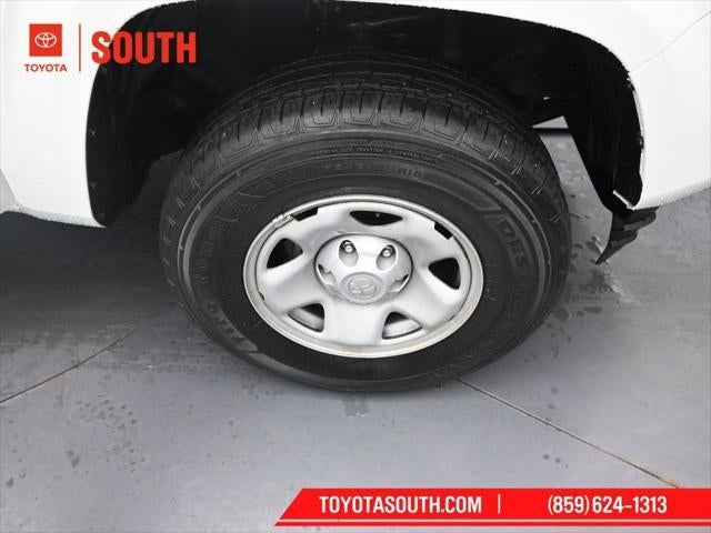2022 Toyota Tacoma 4WD SR