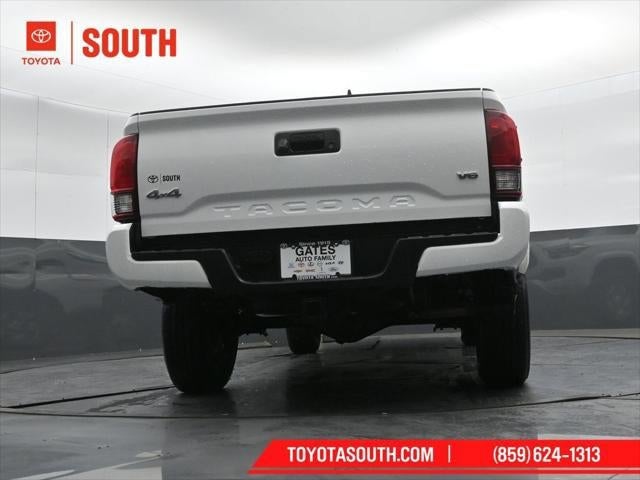 2022 Toyota Tacoma 4WD SR