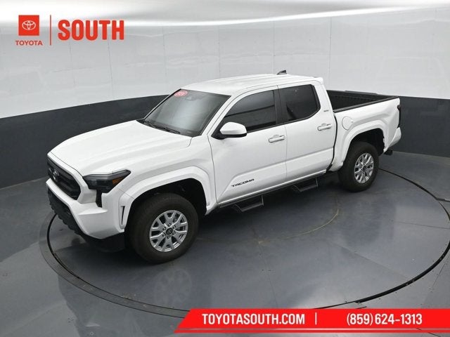 2024 Toyota Tacoma 4WD SR5