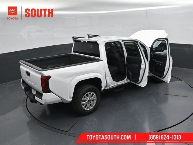 2024 Toyota Tacoma 4WD SR5