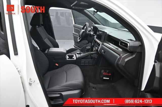 2024 Toyota Tacoma 4WD SR5