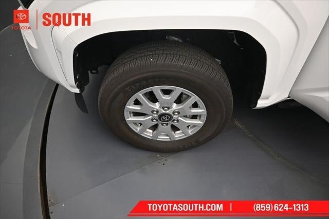 2024 Toyota Tacoma 4WD SR5