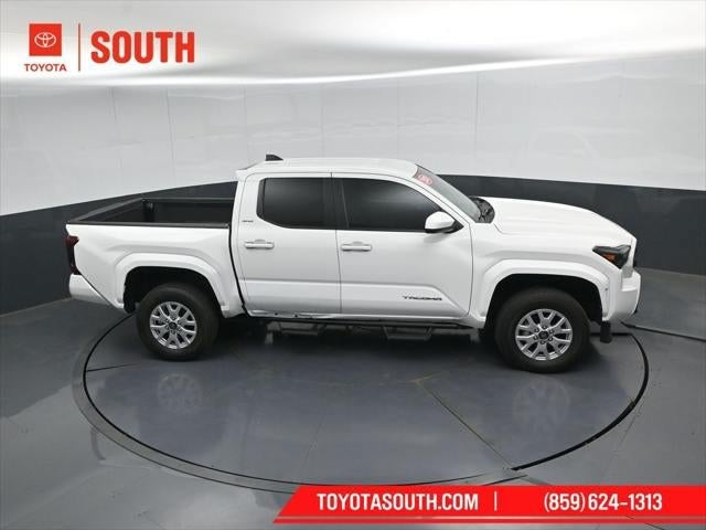 2024 Toyota Tacoma 4WD SR5