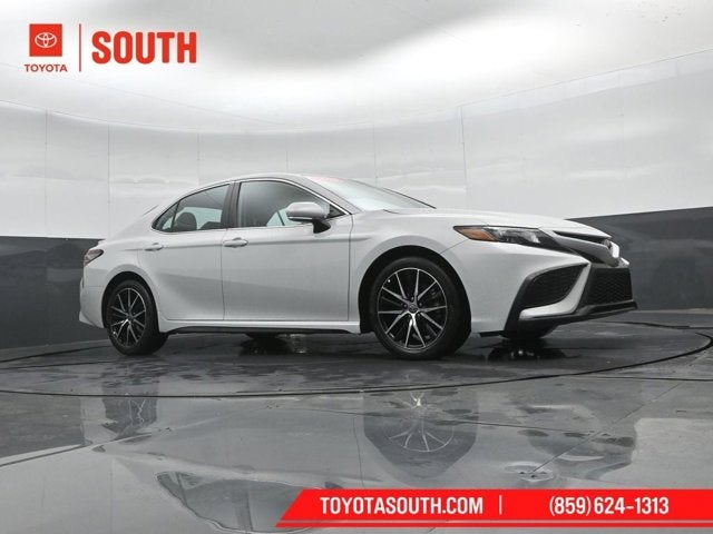 2023 Toyota Camry SE Nightshade