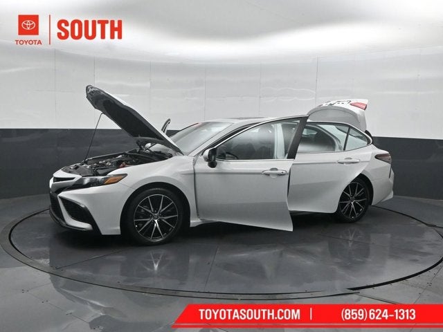 2023 Toyota Camry SE Nightshade