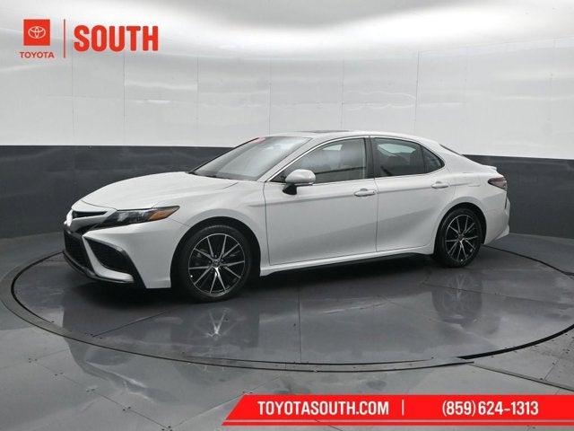 2023 Toyota Camry SE Nightshade