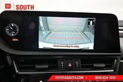 2023 Lexus ES ES 300h F SPORT Handling