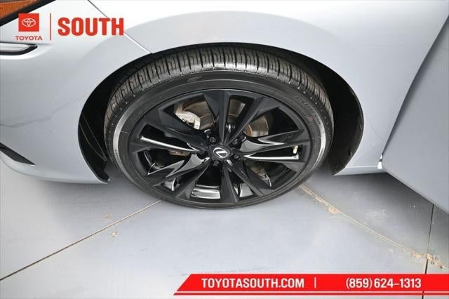 2023 Lexus ES ES 300h F SPORT Handling