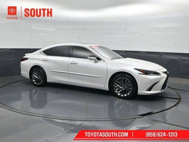 2025 Lexus ES ES 300h Ultra Luxury