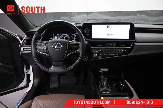 2025 Lexus ES ES 300h Ultra Luxury