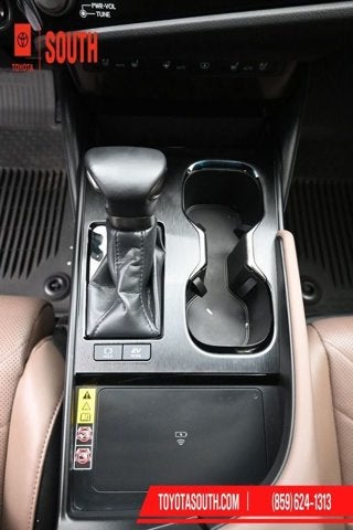 2025 Lexus ES ES 300h Ultra Luxury