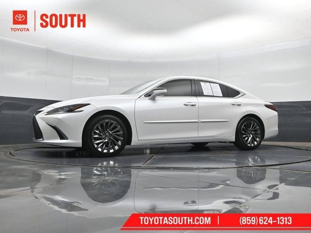 2025 Lexus ES ES 300h Ultra Luxury