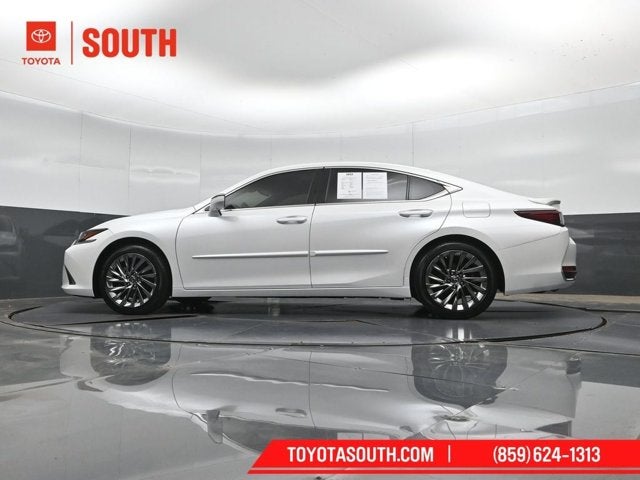 2025 Lexus ES ES 300h Ultra Luxury