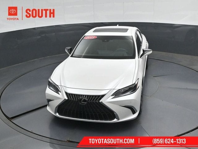 2025 Lexus ES ES 300h Ultra Luxury