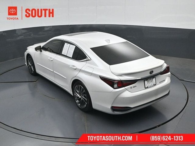 2025 Lexus ES ES 300h Ultra Luxury