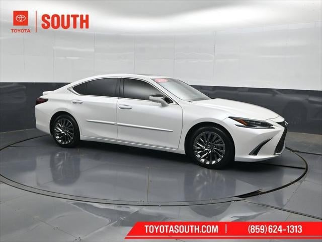 2025 Lexus ES ES 300h Ultra Luxury