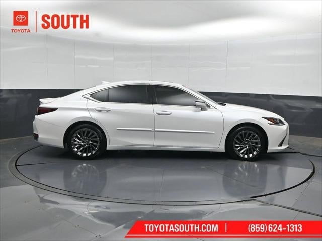 2025 Lexus ES ES 300h Ultra Luxury