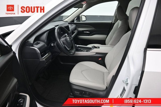 2025 Toyota Grand Highlander Hybrid XLE