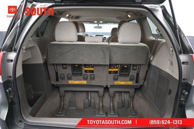2014 Toyota Sienna LE