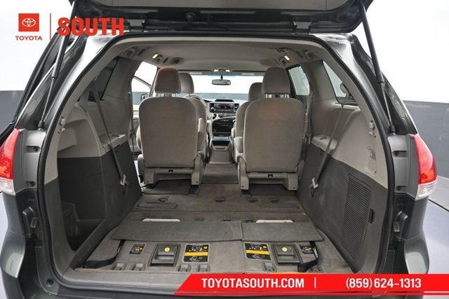 2014 Toyota Sienna LE