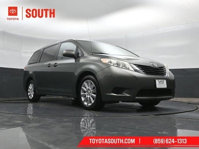 2014 Toyota Sienna LE