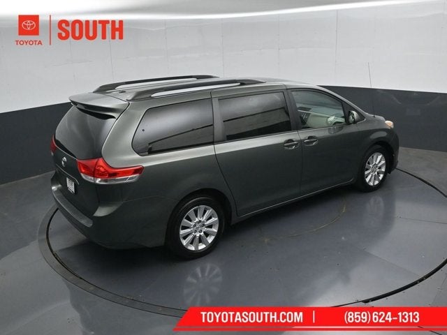 2014 Toyota Sienna LE
