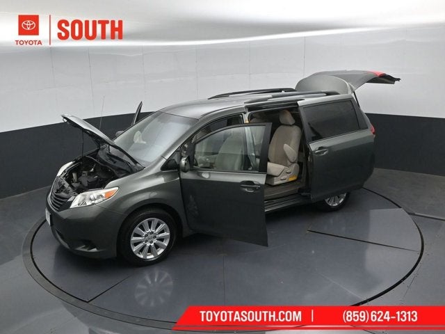 2014 Toyota Sienna LE