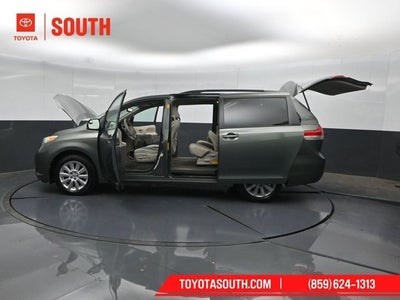 2014 Toyota Sienna LE