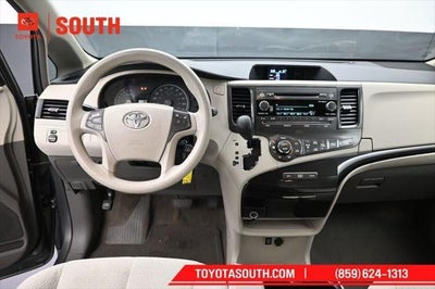 2014 Toyota Sienna LE