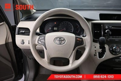 2014 Toyota Sienna LE