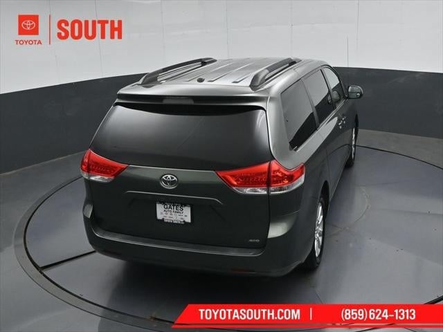 2014 Toyota Sienna LE