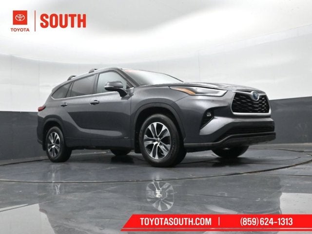 2023 Toyota Highlander Hybrid XLE