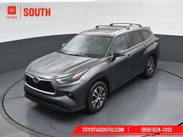 2023 Toyota Highlander Hybrid XLE