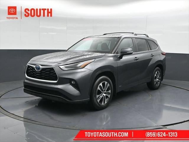 2023 Toyota Highlander Hybrid XLE