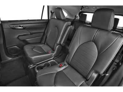 2025 Toyota Highlander XLE