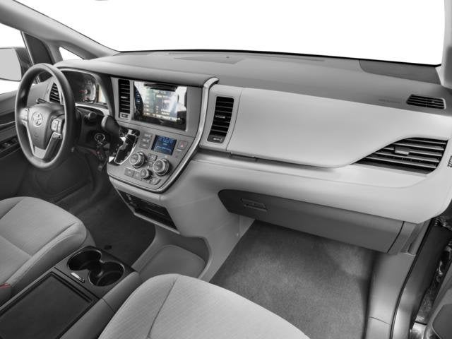 2016 Toyota Sienna LE AAS