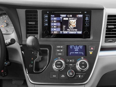 2016 Toyota Sienna LE AAS