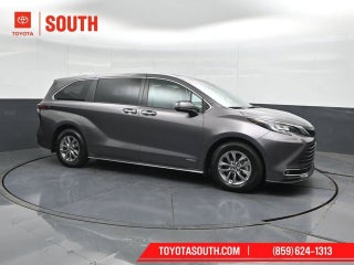 2021 Toyota Sienna XLE