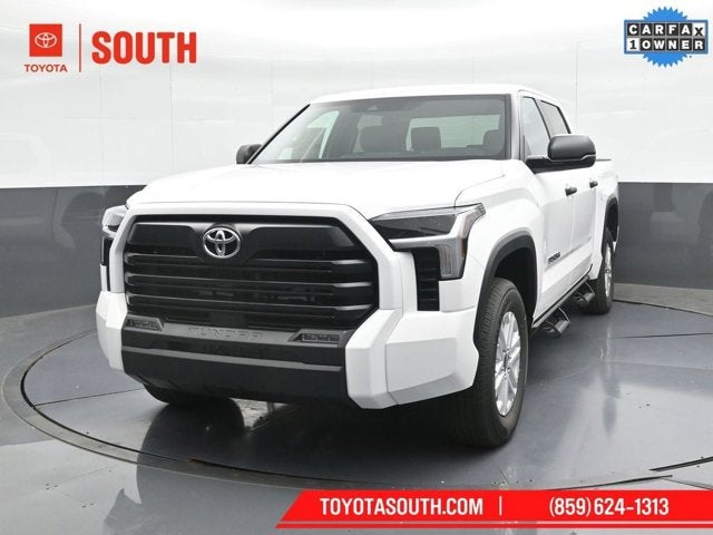 2025 Toyota Tundra 4WD SR5