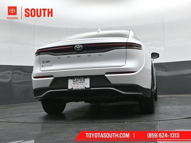 2024 Toyota Crown XLE