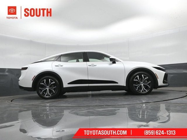 2024 Toyota Crown XLE