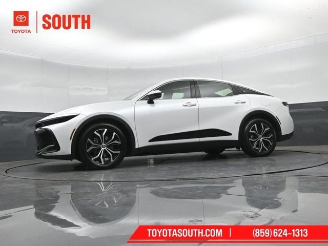 2024 Toyota Crown XLE