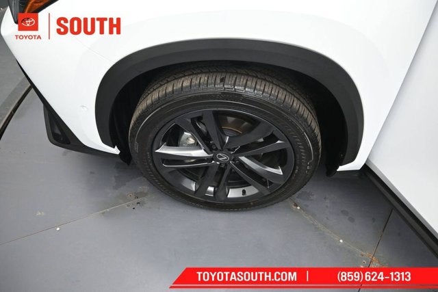 2026 Lexus NX NX 450h+ Luxury
