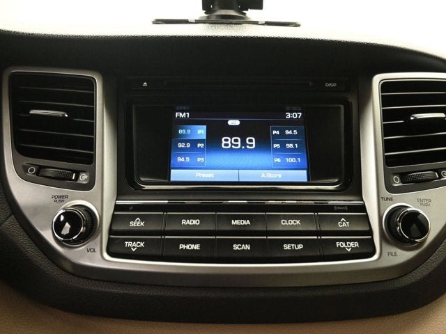 2017 Hyundai TUCSON SE