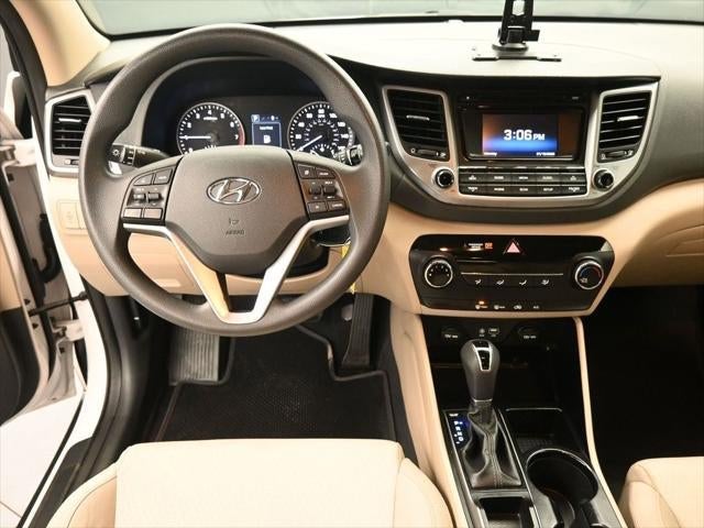 2017 Hyundai TUCSON SE